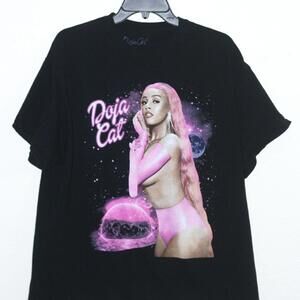 Doja Cat XL Black Tshirt. Excellent Condition